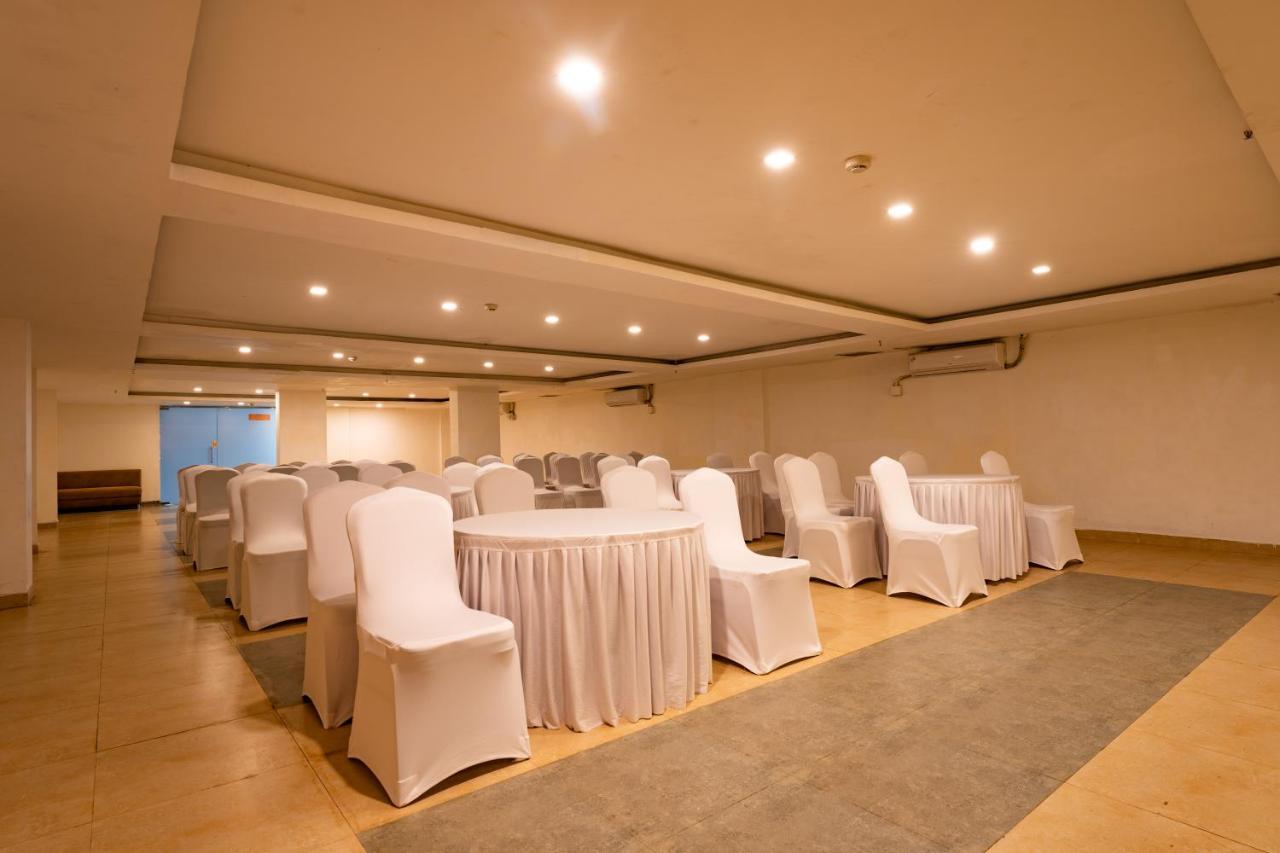 Zone Connect By The Park Parra Goa Hotel Andzsuna Kültér fotó