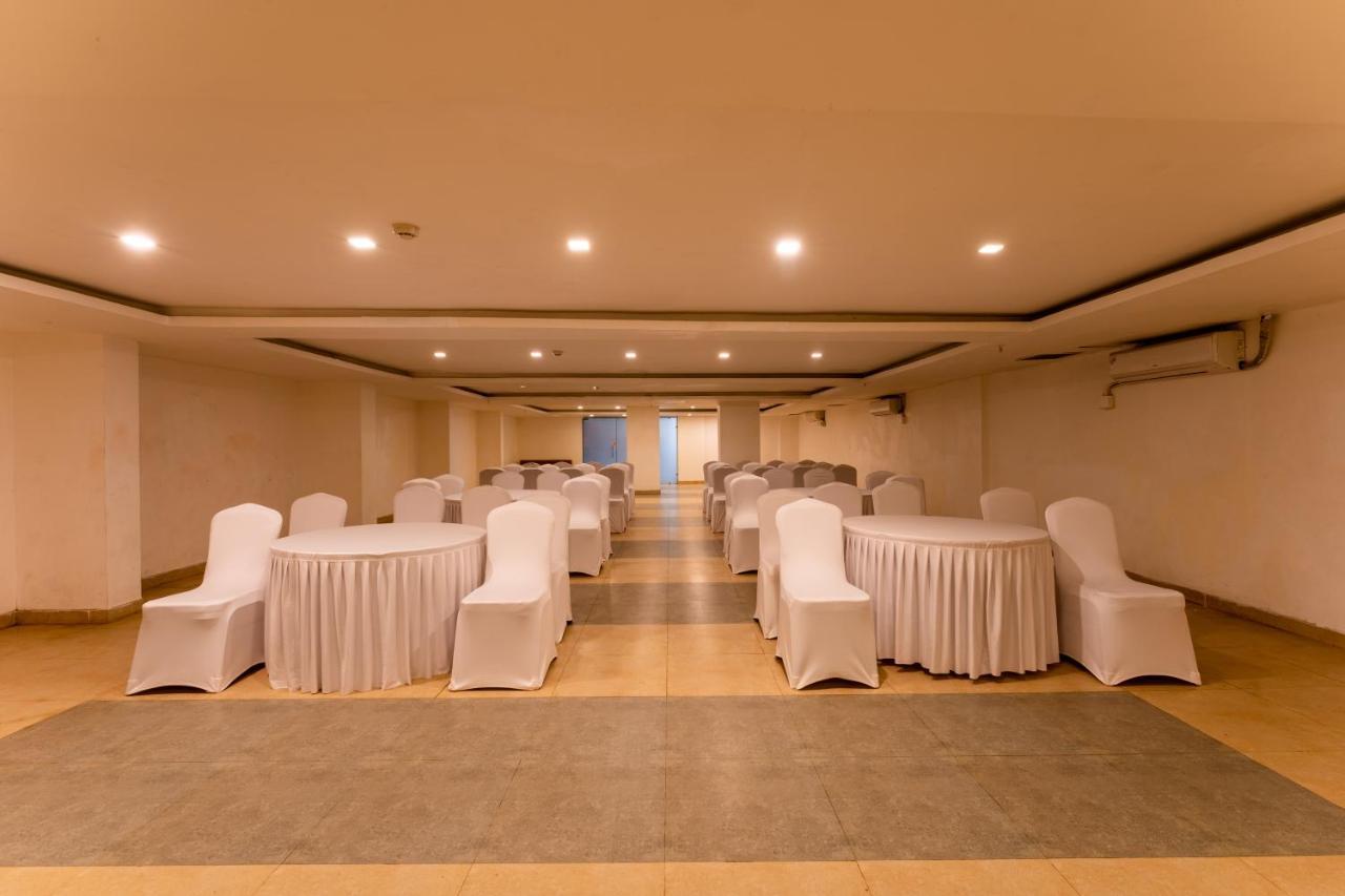 Zone Connect By The Park Parra Goa Hotel Andzsuna Kültér fotó