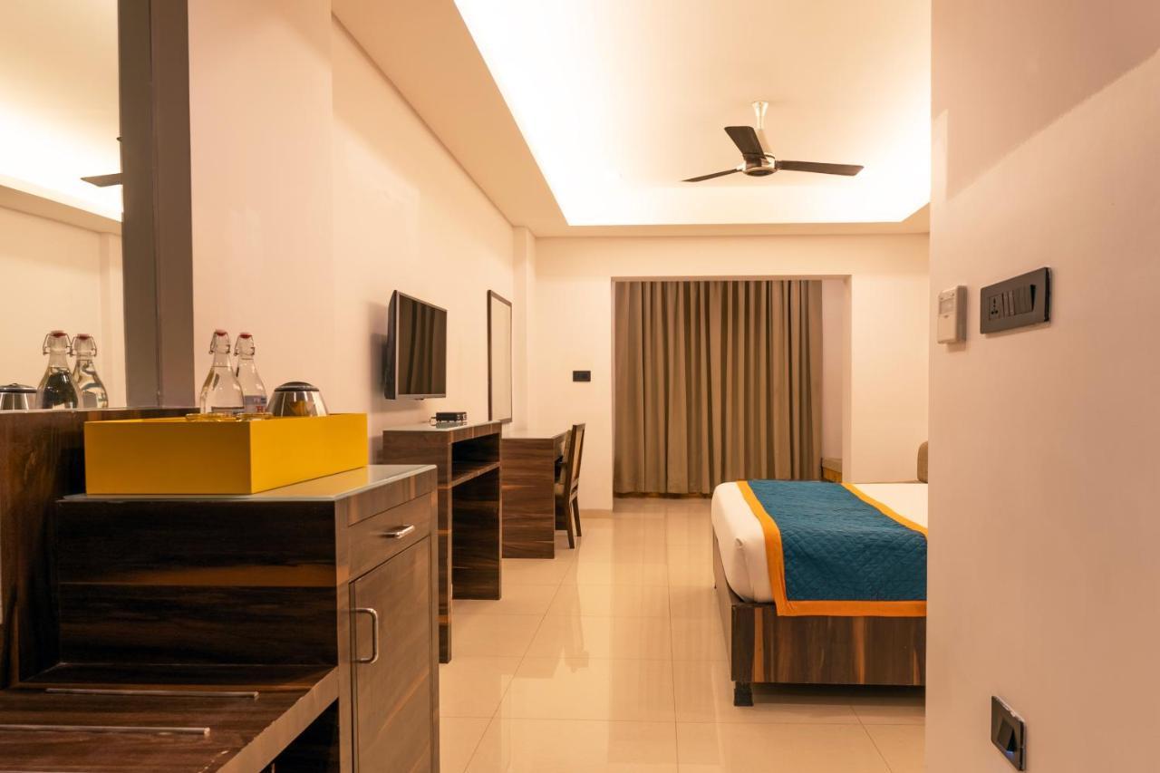 Zone Connect By The Park Parra Goa Hotel Andzsuna Kültér fotó