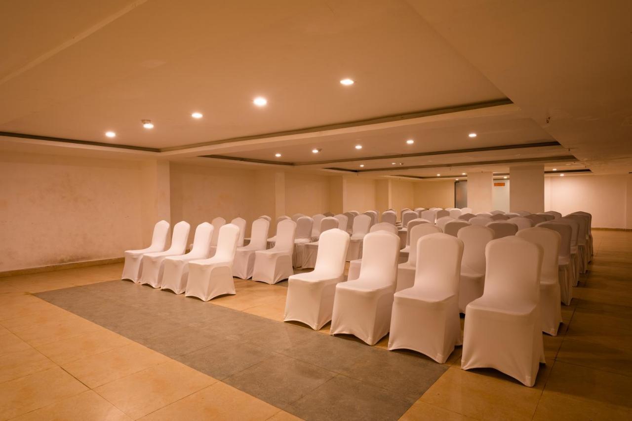 Zone Connect By The Park Parra Goa Hotel Andzsuna Kültér fotó